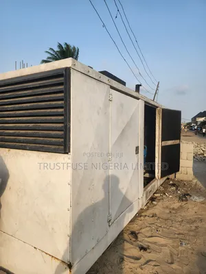 250kva 2,000 Series Full Manual Uk Perkins Soundproof