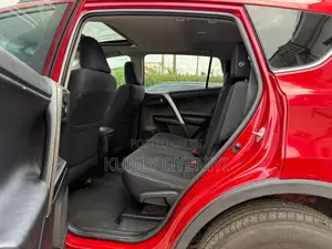 Toyota RAV4 XLE AWD (2.5L 4cyl 6A) 2016 Burgundy