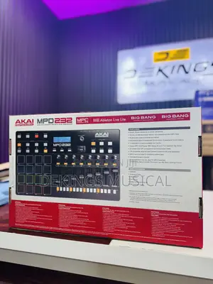 Akai Professional Mpd232 Midi Drum Pad Controller With Faders.