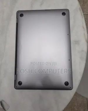 Laptop Apple MacBook Pro 2019 16GB Intel Core i7 SSD 256GB