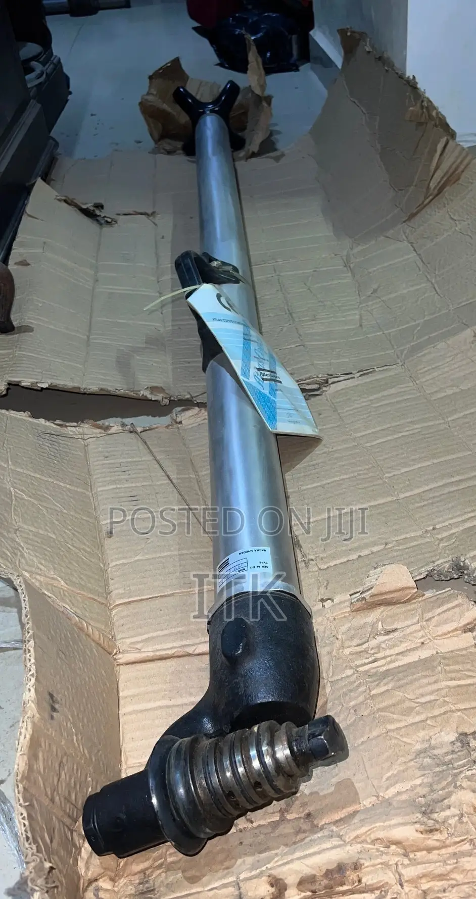 Pusher Leg Rock Drill