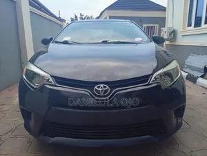Toyota Corolla 2015 Black