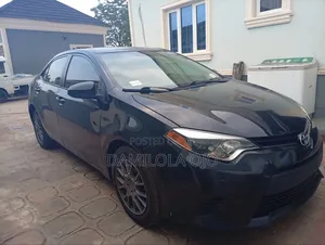 Toyota Corolla 2015 Black