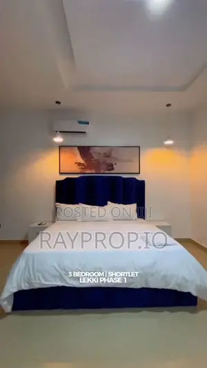 15d95eqf - 3 Bedroom Shortlet in Lekki Phase 1