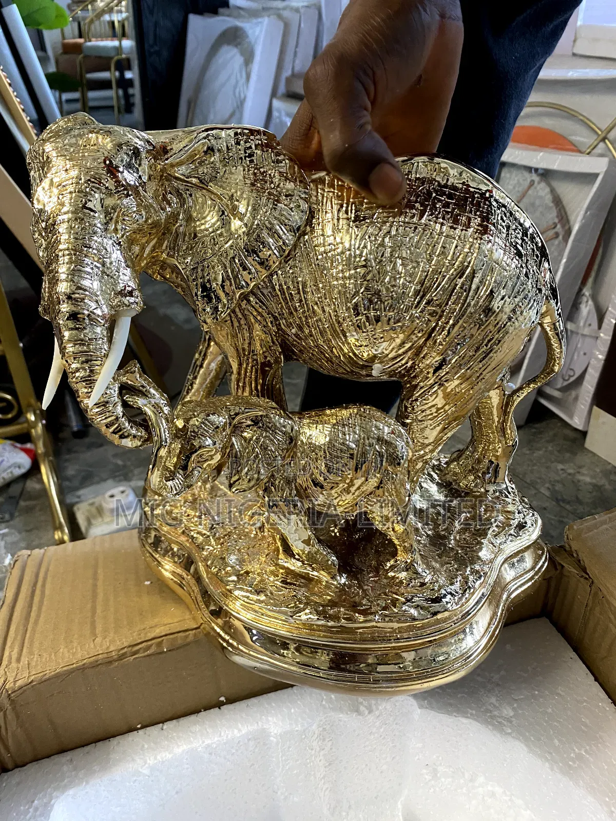 Gold Elephant 2pc Centre Piece Decoration 40cmx35cm