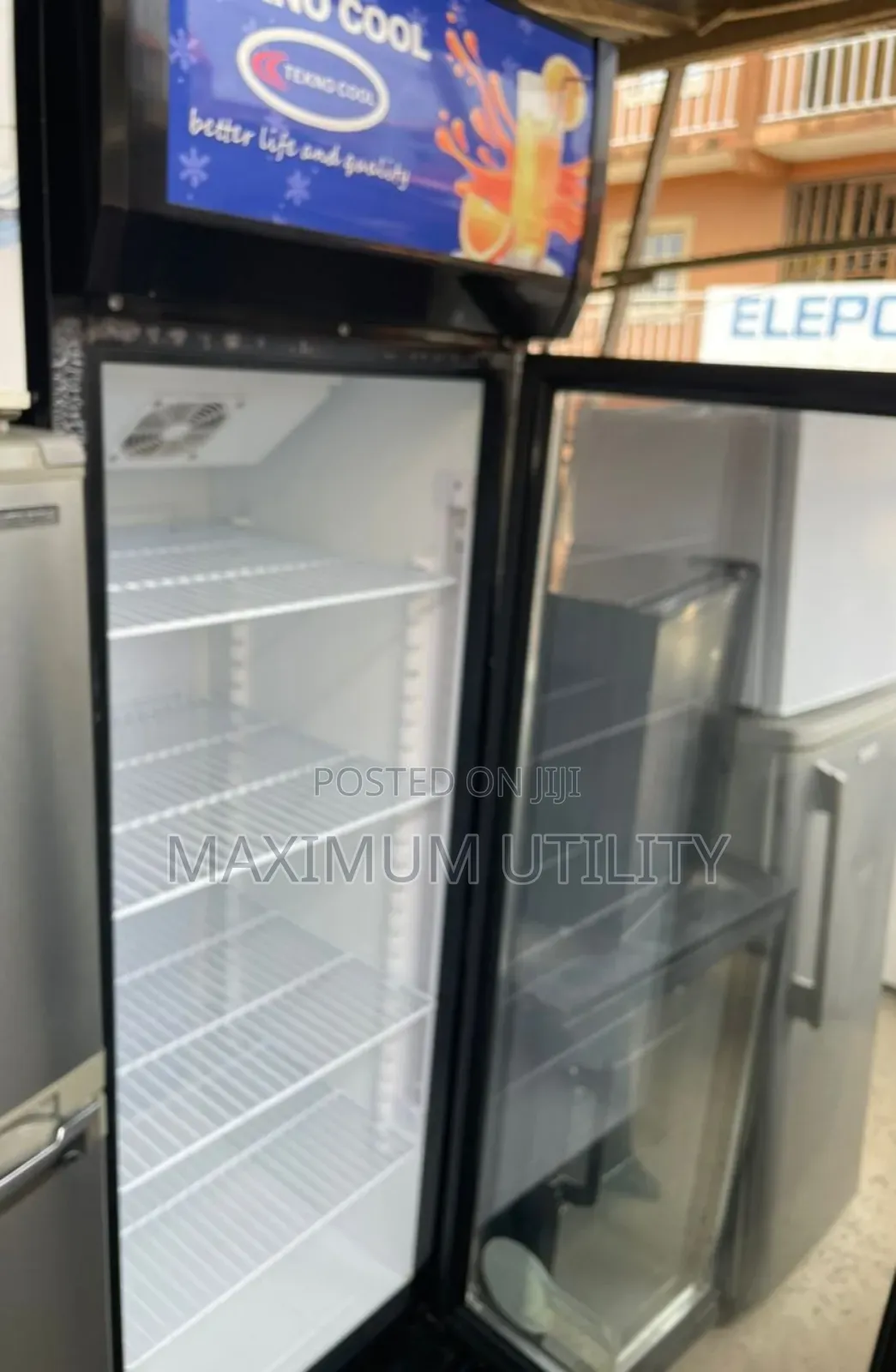 Tekno Cool Tc-350 Beverage Showcase Refrigerator.( Upright Chiller)