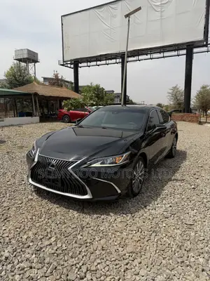 Lexus ES 300h Luxury 2021 Black