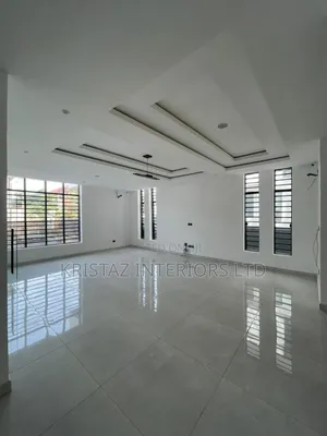 5bdrm Duplex in Osapa london for sale