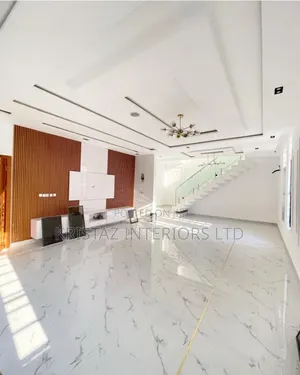5bdrm Duplex in Osapa London for sale