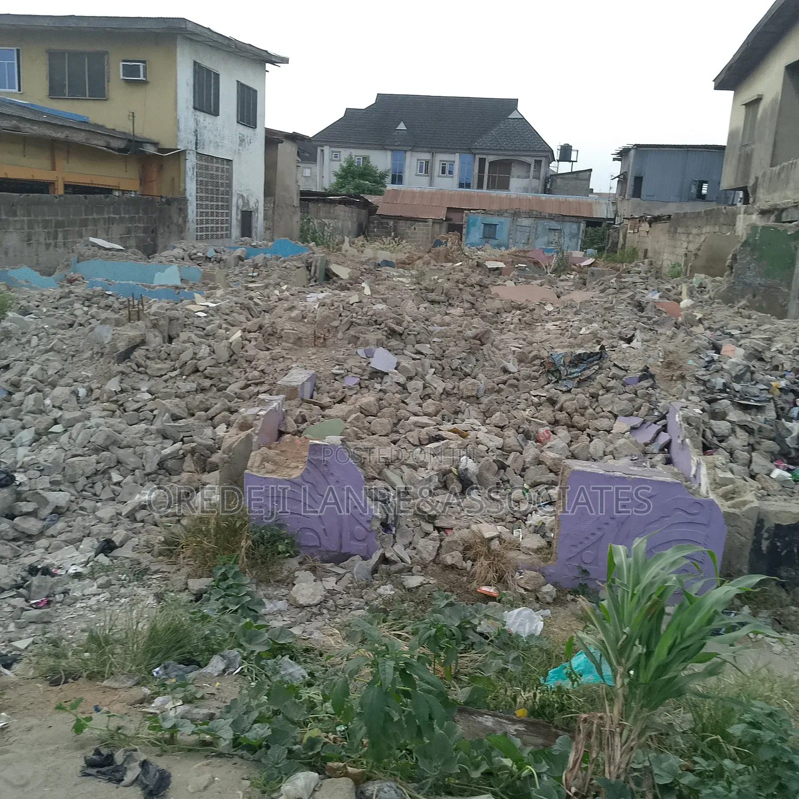 Multi-useful 800 Sqm Land Oniwaya/Dopemu Road Off Capitol Road