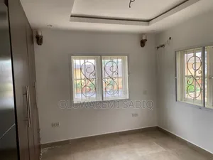 4bdrm Duplex in Ikeja Gra for rent