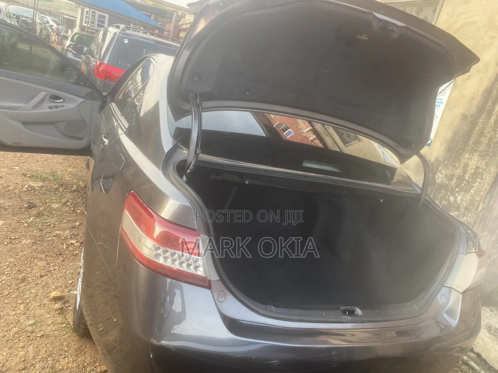 Toyota Camry 2011 Gray