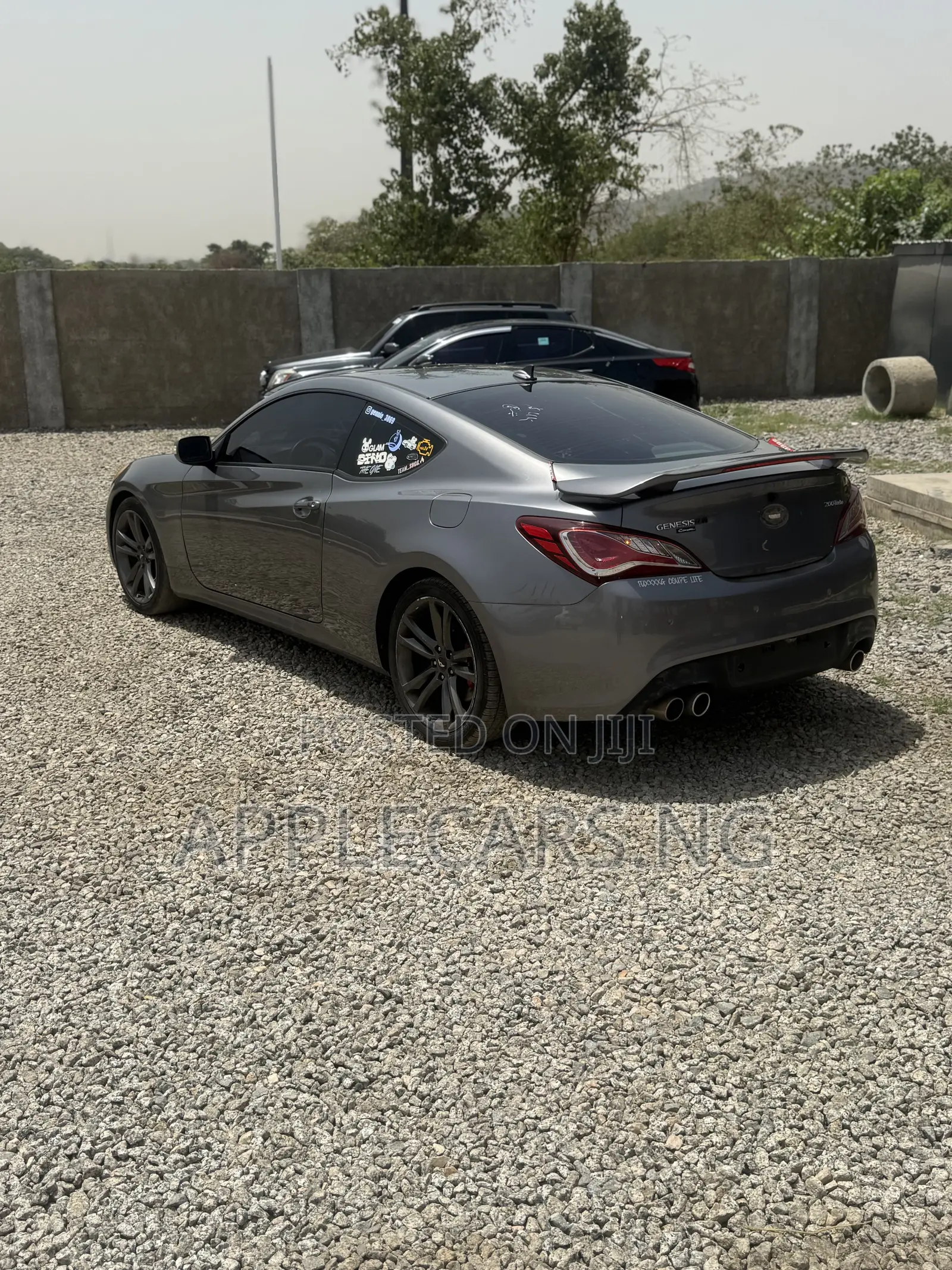 Hyundai Genesis 3.8L 2009 Gray