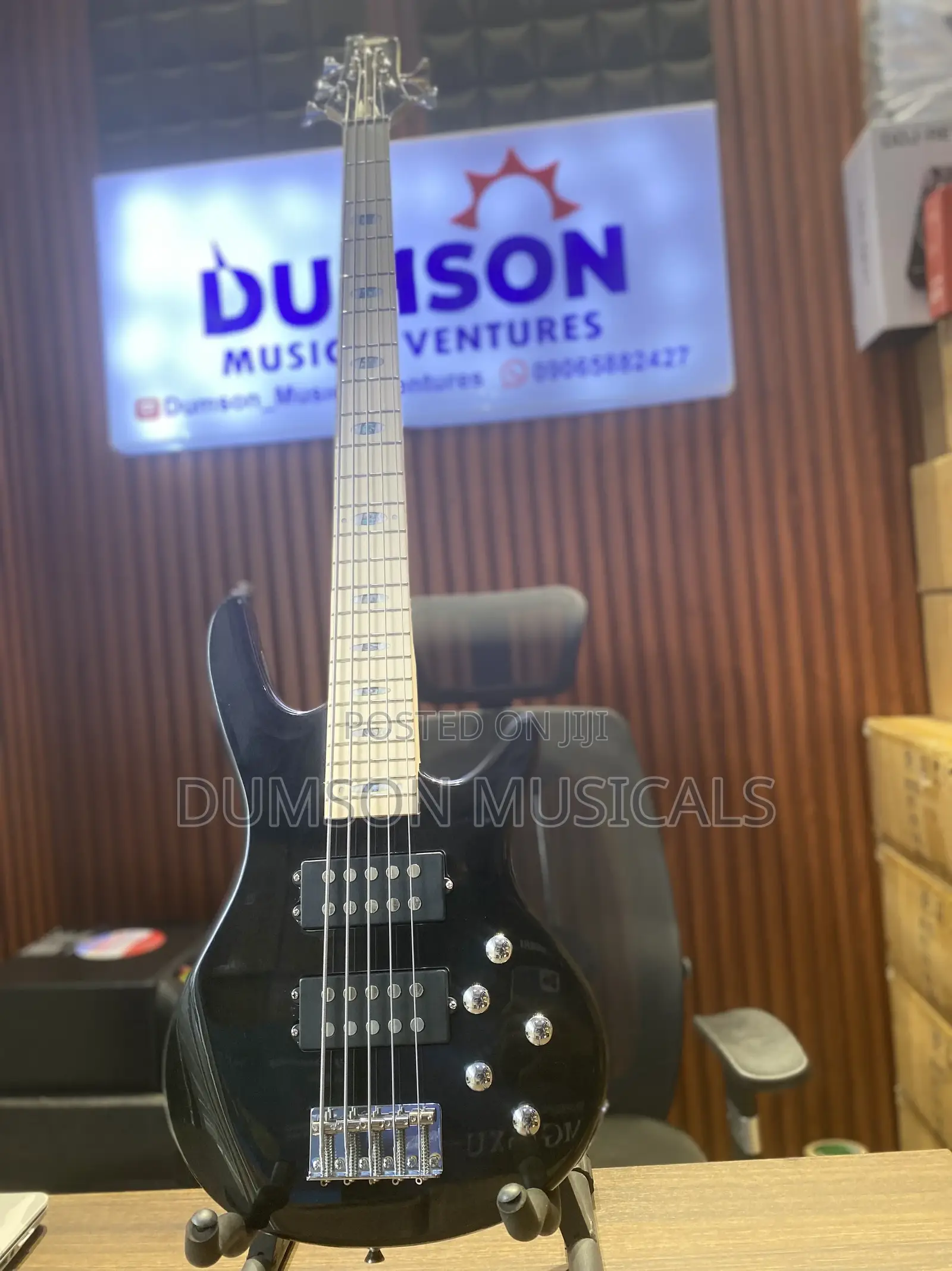 Ibanez 5 Strings Active Bass Guitar Black
