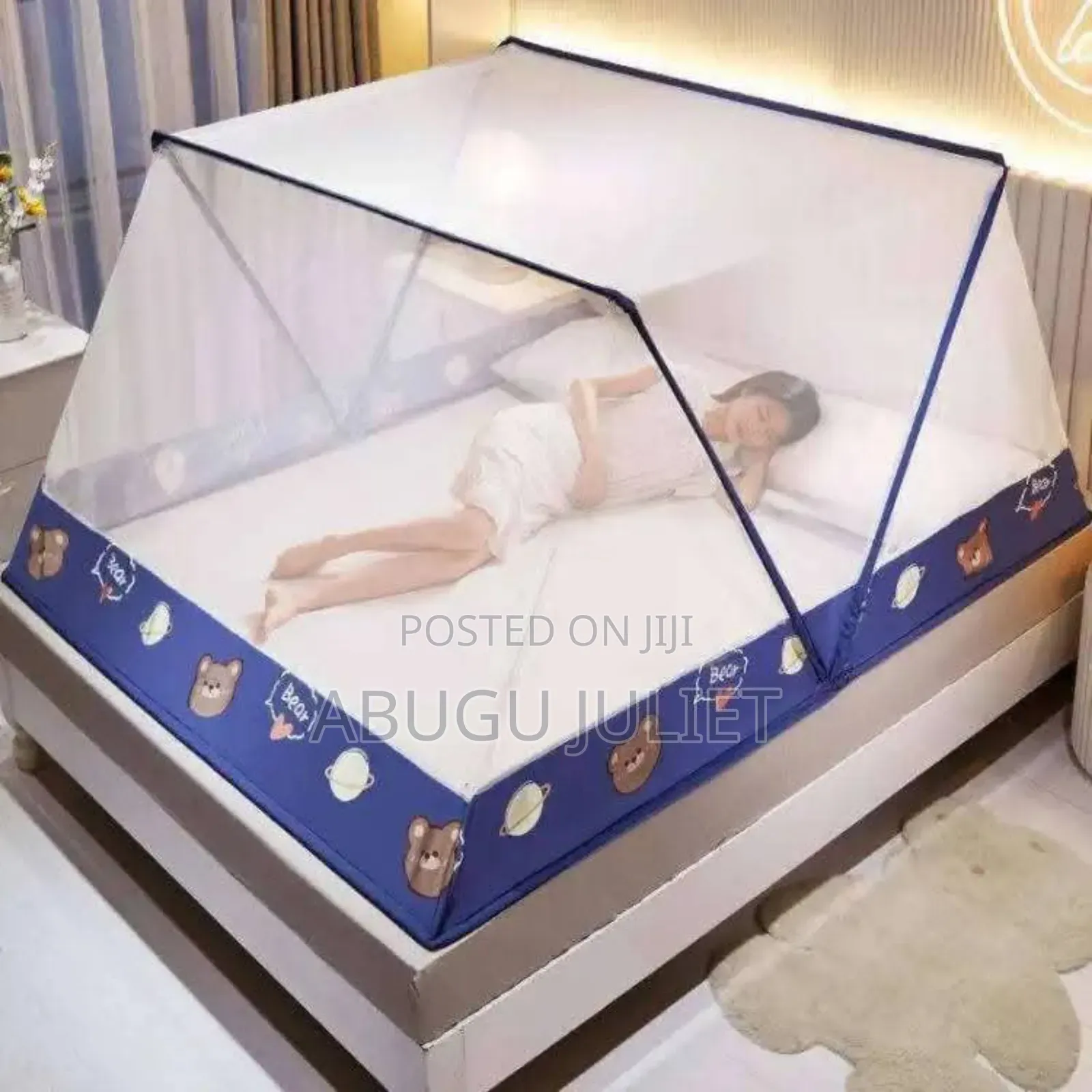 Collapsible Mosquito Net