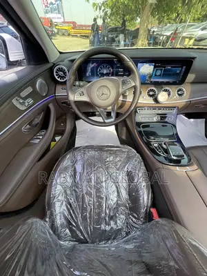 Mercedes-Benz E300 2016 White