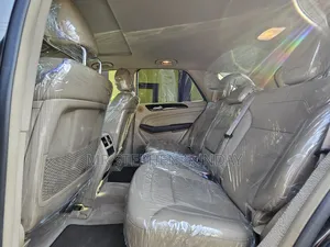 Mercedes-Benz M Class ML 350 4Matic 2013 Black