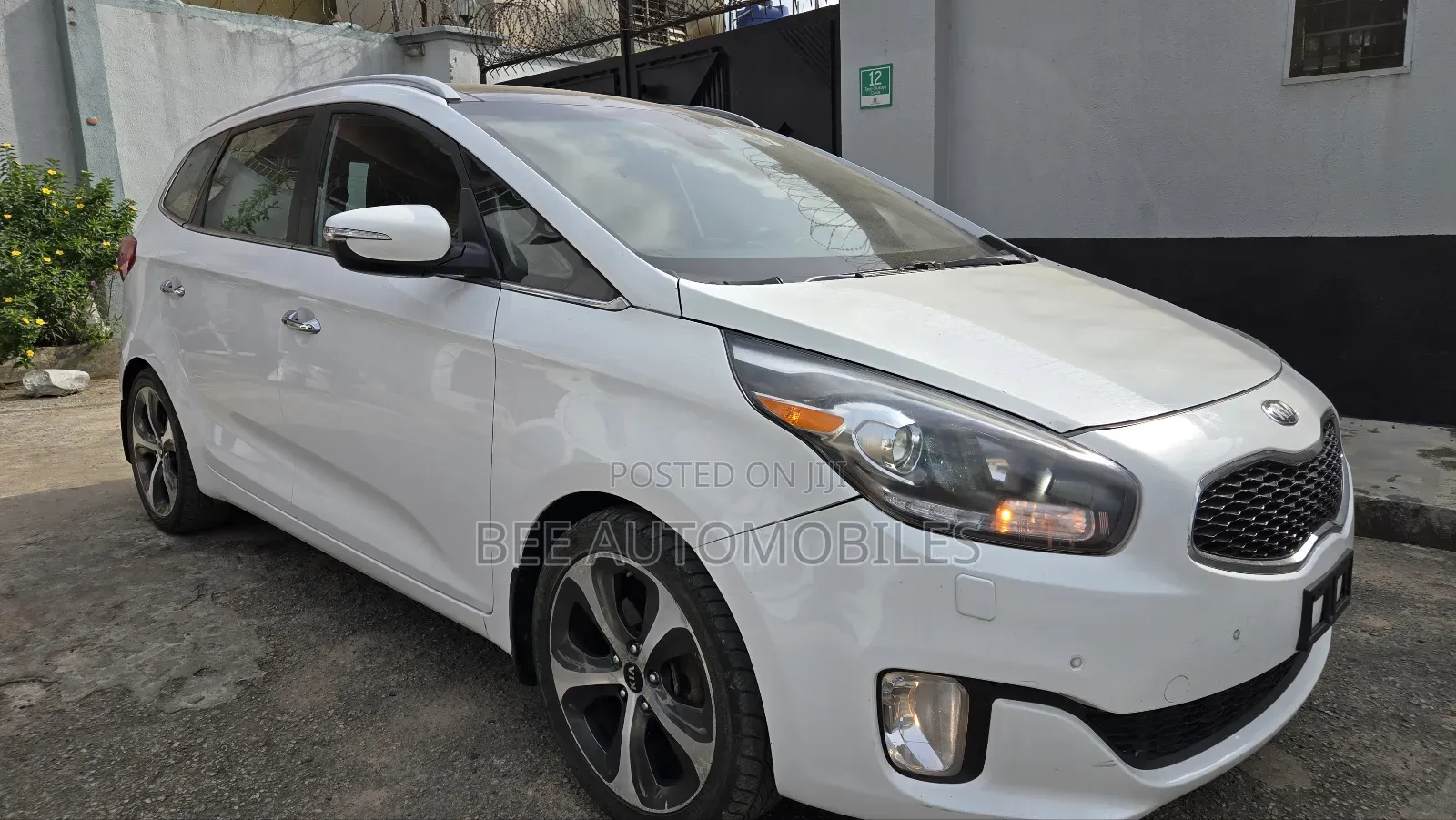 Kia Rondo 2014 White