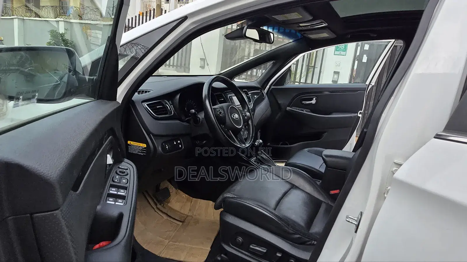 Kia Rondo 2014 White