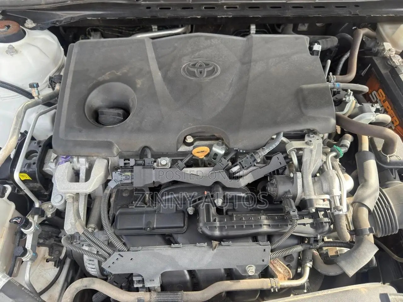 Toyota Camry 2018 White
