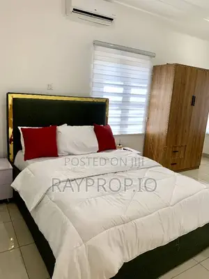049181rz - 3 Bedroom Shortlet in Allen Ikeja