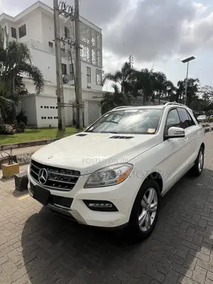 Mercedes-Benz M Class ML350 4MATIC 4dr SUV AWD (3.5L 6cyl 7A) 2015