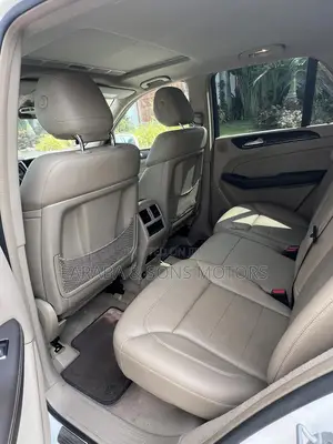 Mercedes-Benz M Class ML350 4MATIC 4dr SUV AWD (3.5L 6cyl 7A) 2015