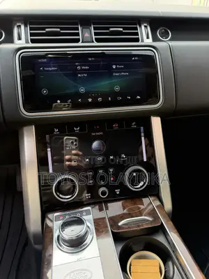Land Rover Range Rover Vogue 2018 Black