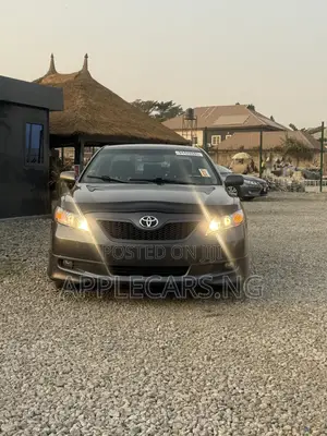 Toyota Camry SE 4dr Sedan (2.4L 4cyl 5A) 2009 Gray