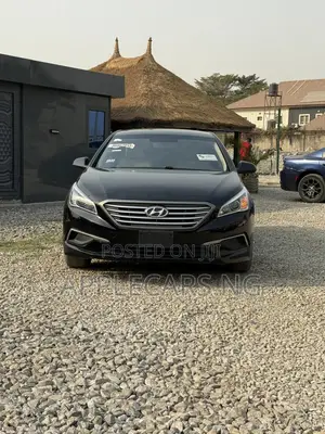Hyundai Sonata Base Sedan FWD (2.4L 4cyl 6A) 2016 Black