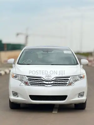 Toyota Venza 2010 White