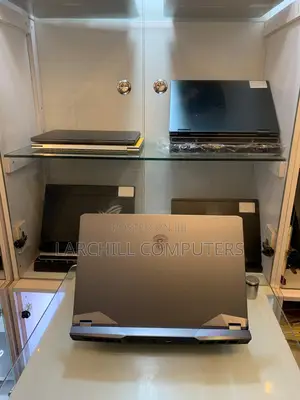 New Laptop MSI Raider GE76 12UGS 32GB Intel Core i7 SSD 1T