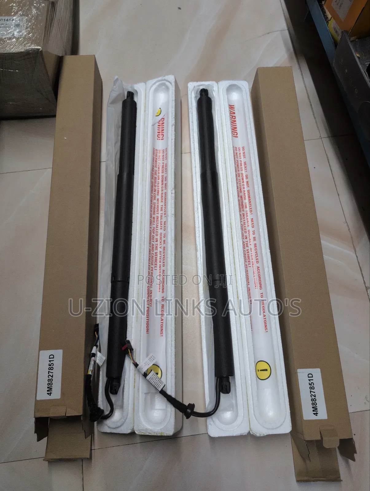 Audi Q8 Boot Shock Original