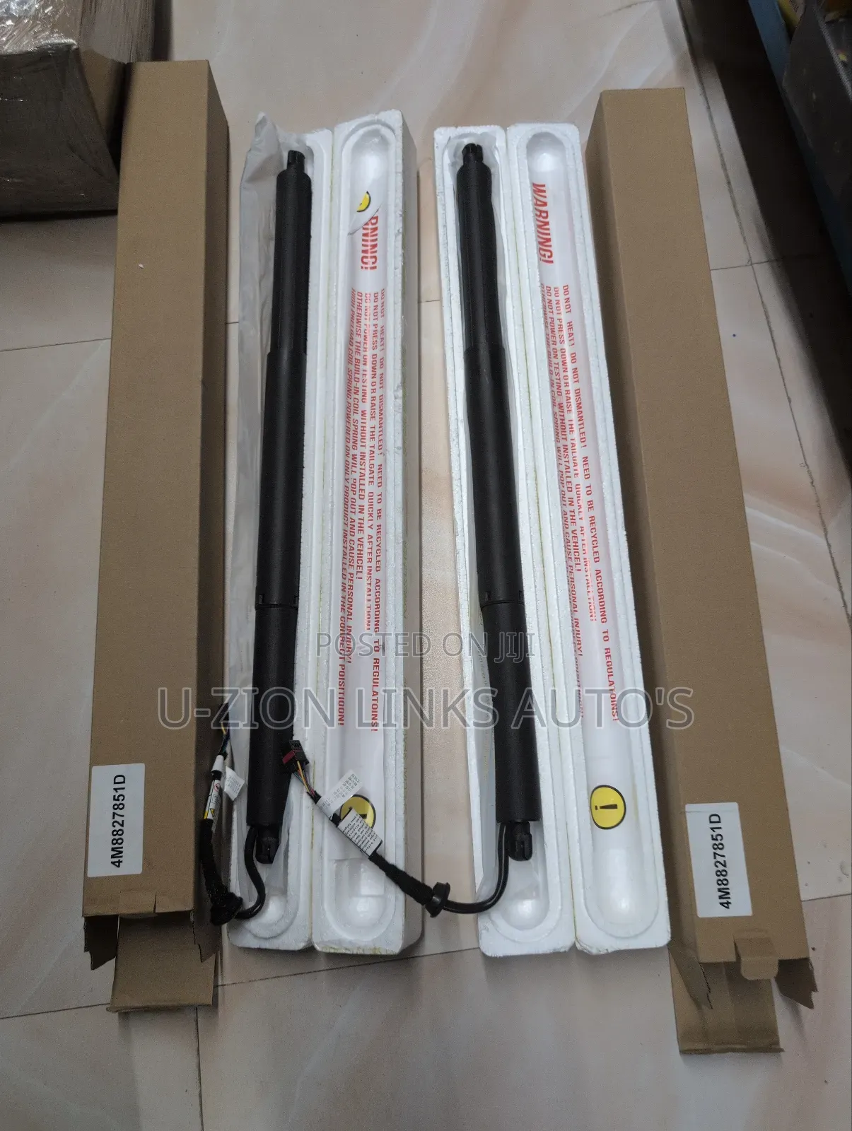 Audi Q8 Boot Shock Original