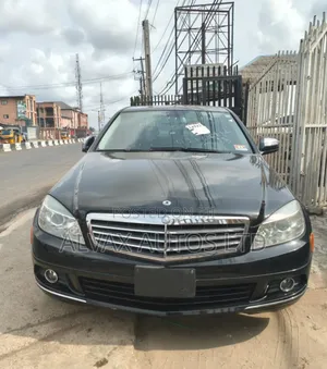 Mercedes-Benz C300 2009 Black