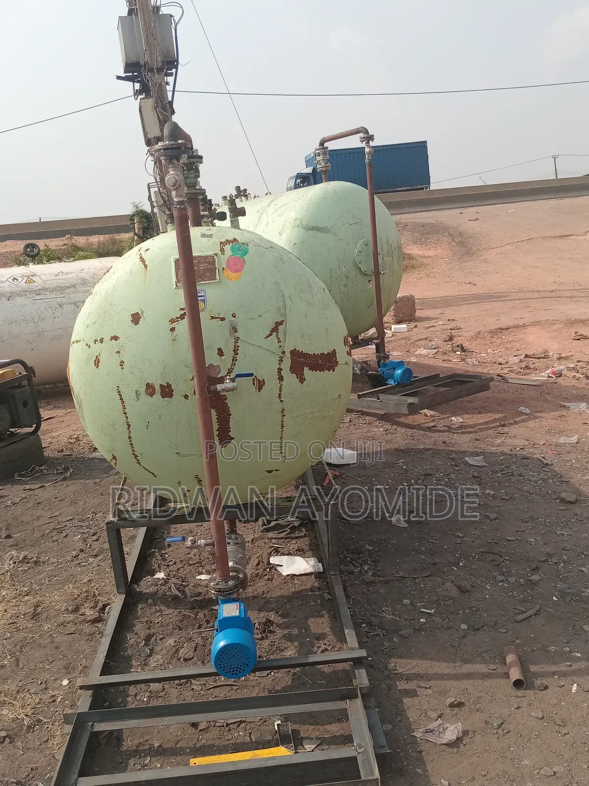 LPG Gas Tank and Dispenser