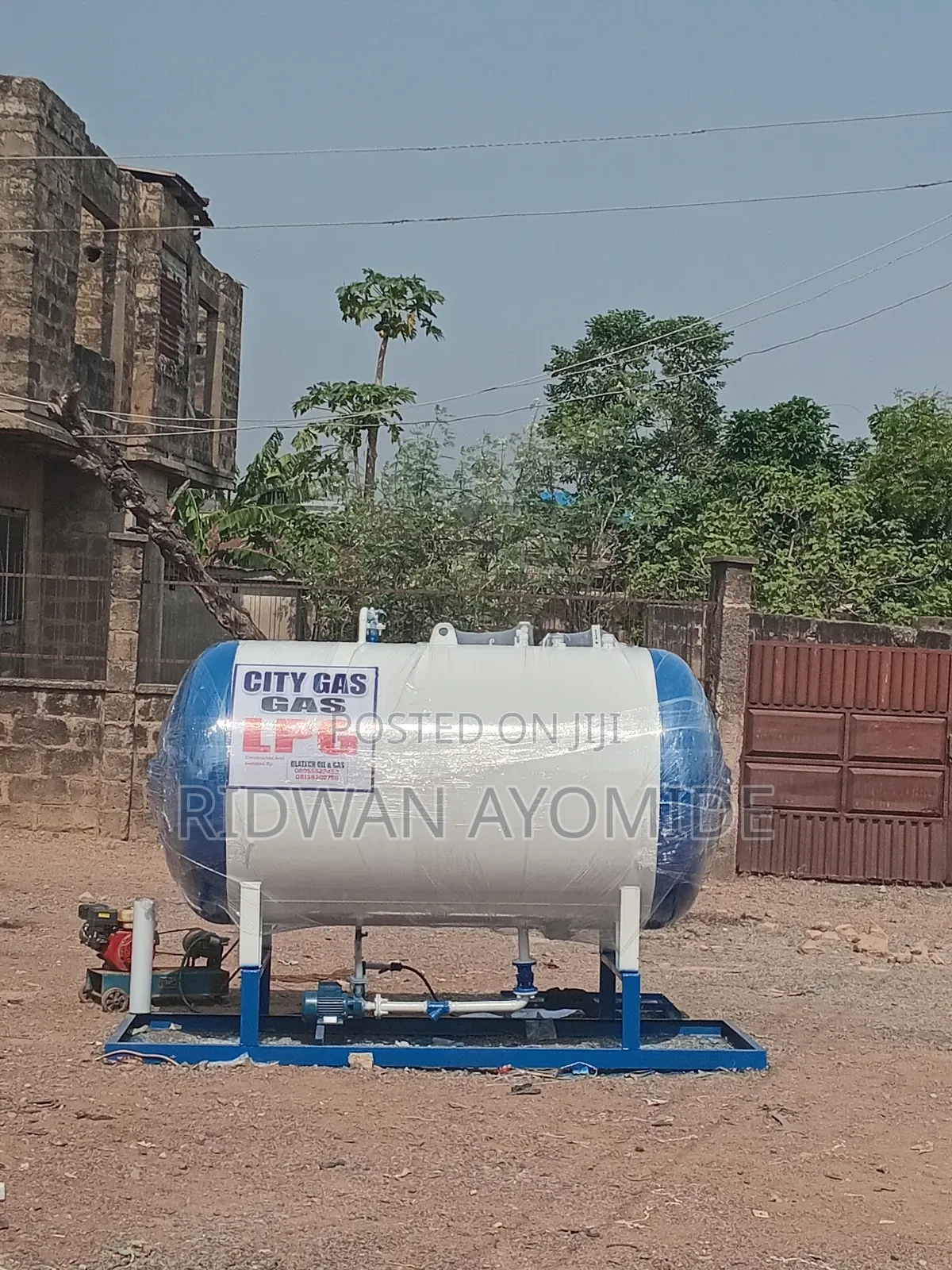 LPG Gas Tank and Dispenser