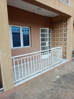 3bdrm Block of Flats in Deeper Life, Ibadan for rent