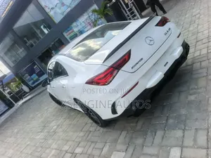 Mercedes-Benz CLA-Class AMG CLA 35 4MATIC Sedan 2021 White