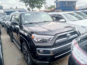 Toyota 4-Runner Limited 4dr SUV 4WD (4.0L 6cyl 5A) 2015 Black