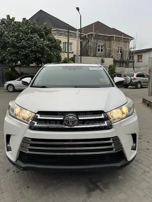 Toyota Highlander Limited 4x4 V6 (3.5L 6cyl 8A) 2018 White