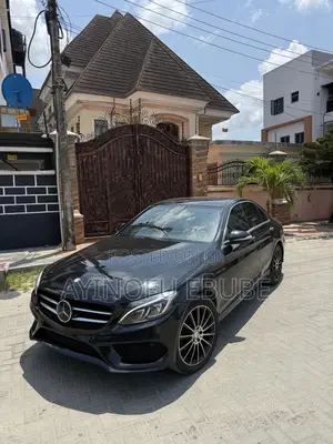 Mercedes-Benz C400 4Matic AWD Sedan (3.0L V6 7A) 2015 Black