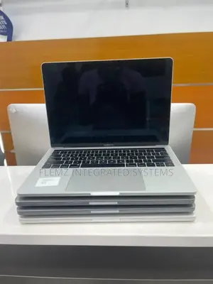 Laptop Apple MacBook Pro 2019 16GB Intel Core i7 SSD 512GB