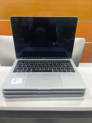 Laptop Apple MacBook Pro 2019 16GB Intel Core i7 SSD 512GB