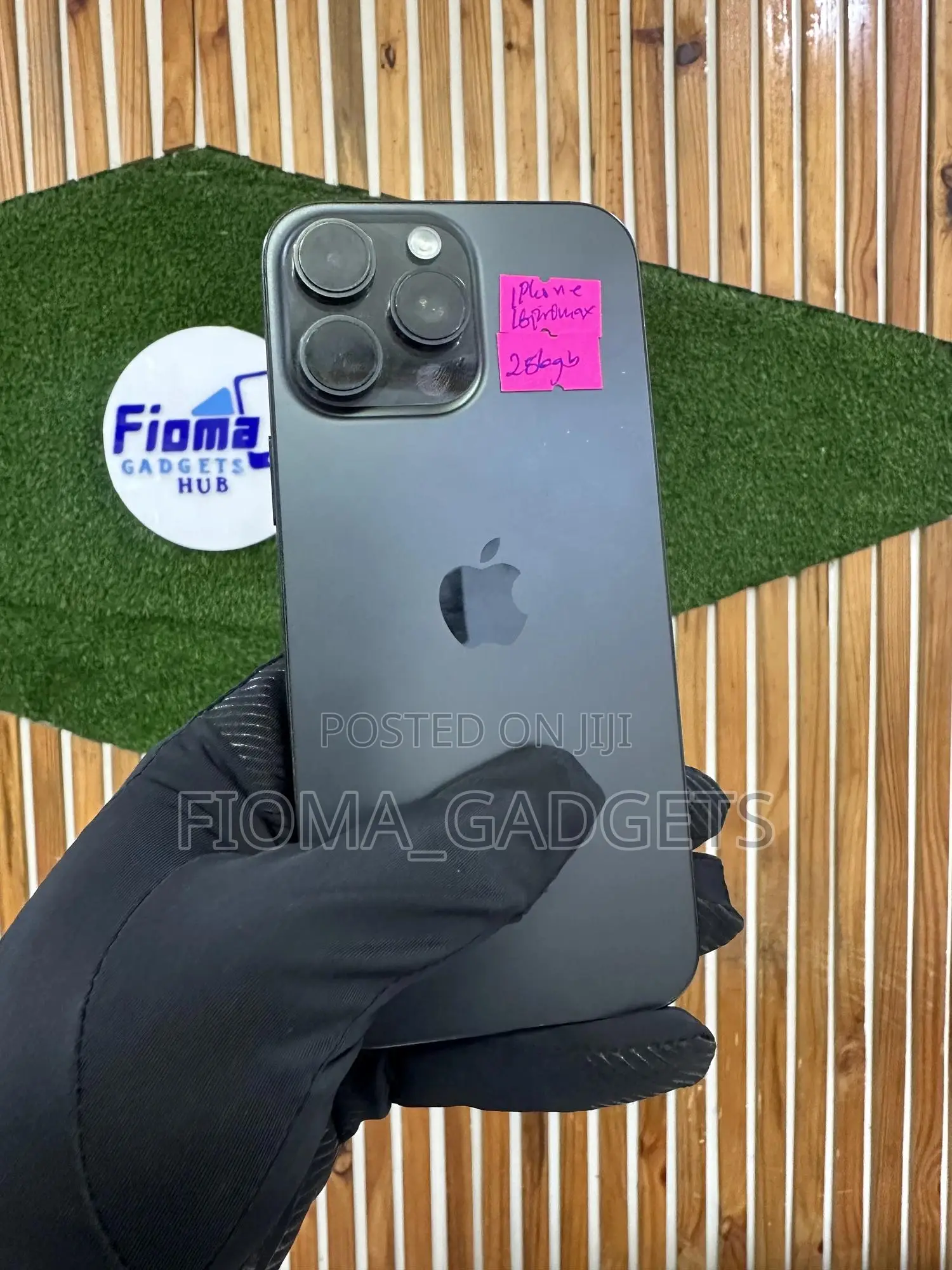 Apple iPhone 16 Pro Max 256 GB Gray