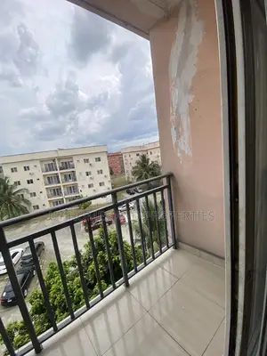 3bdrm Apartment in Rivtaf Golf Estate, Trans Amadi for sale