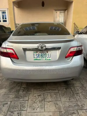 Toyota Camry 2009 Silver