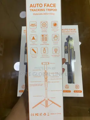 Cl12 Auto Face Tracking Tripod