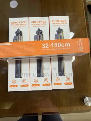 Cl12 Auto Face Tracking Tripod