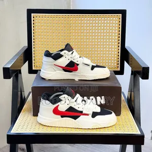 Classic Sport Runner White/Black Red